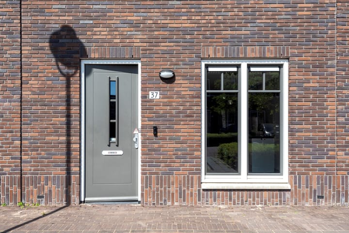 Photo 2 of Sint Janstraat 37