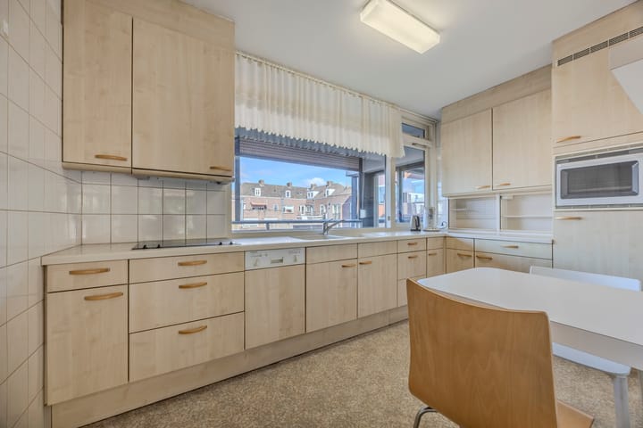 Foto 3 van Veldmaarschalk Montgomerylaan 297