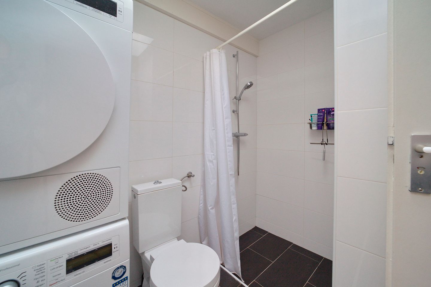 Photo 14 of Arnhemsestraat 35-A