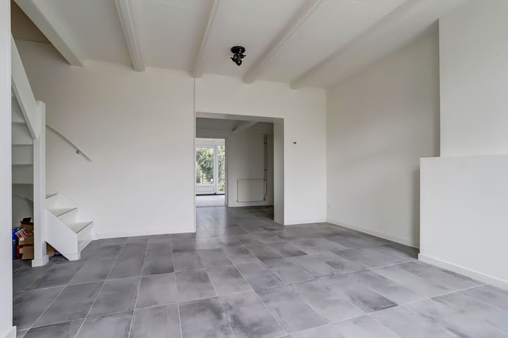 Foto 6 van Damstraat 130