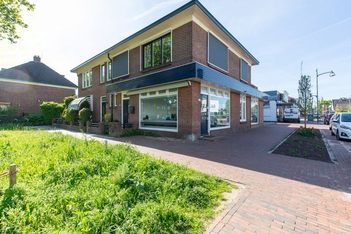 Wilhelminaweg 1-a, Dieren
