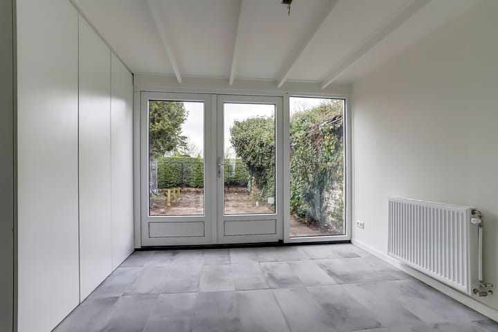 Foto 14 van Damstraat 130