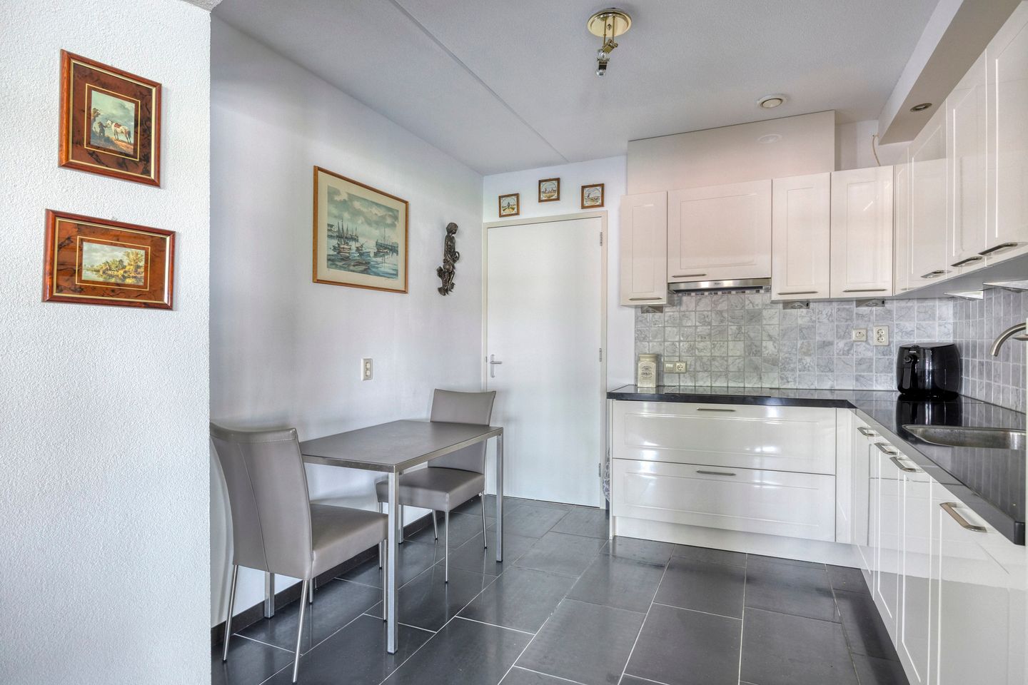 Photo 20 of Slikkenburg 1