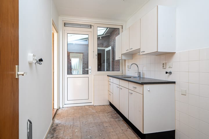 Foto 13 van His van Botnialeane 10