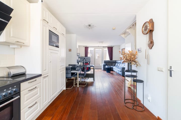 Photo 10 of Wolterbeekstraat 73