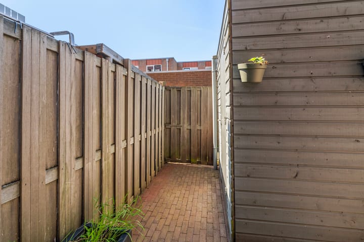 Photo 28 of Wolterbeekstraat 73