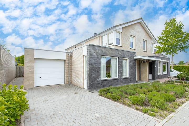 Photo 45 of Dirk Loef van Hornestr 10