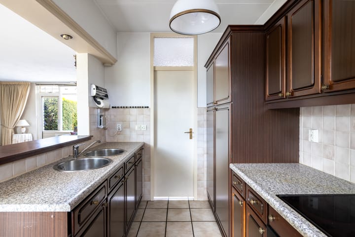 Foto 15 van Ambachtenlaan 46