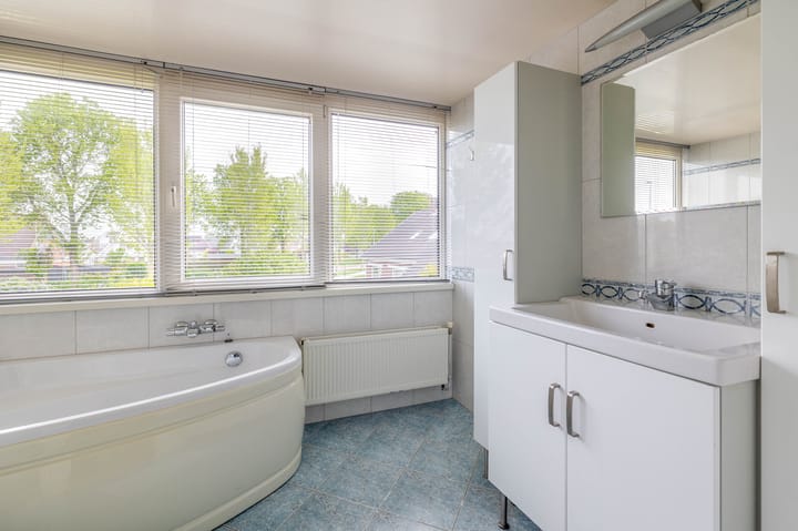 Photo 30 of Aldebaran 33