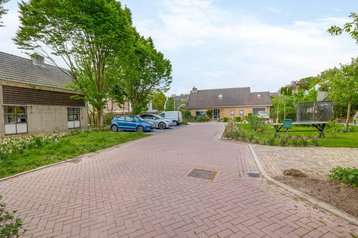 Photo 51 of Aldebaran 33