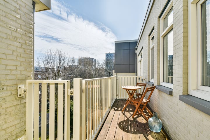 Photo 4 of Rechthuislaan 20-E