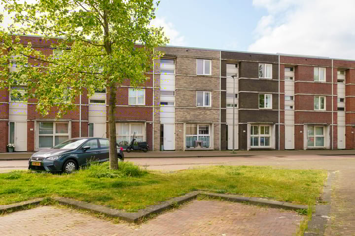 Beneluxlaan 755