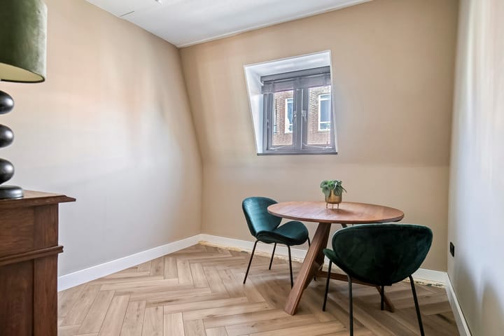 Foto 20 van Baroniestraat 95