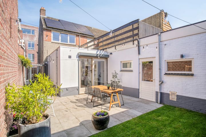 Foto 24 van Baroniestraat 95