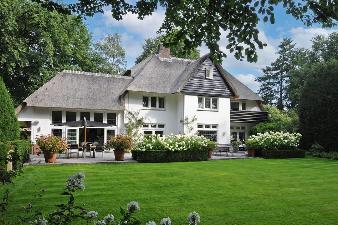 Photo 2 of van Beeverlaan 7