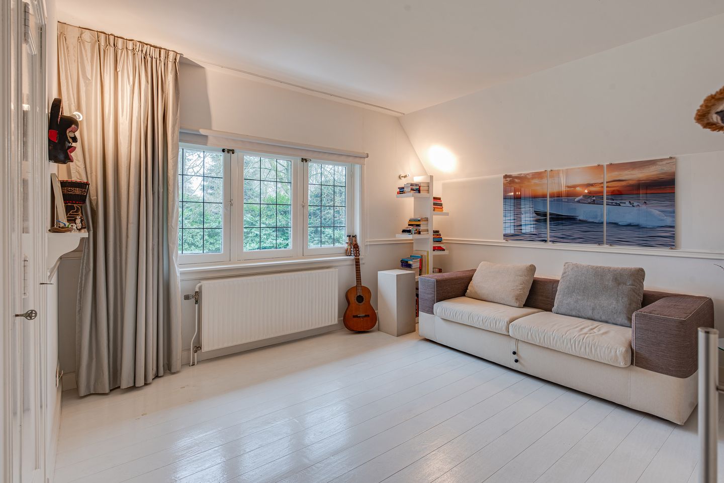 Photo 20 of van Beeverlaan 7