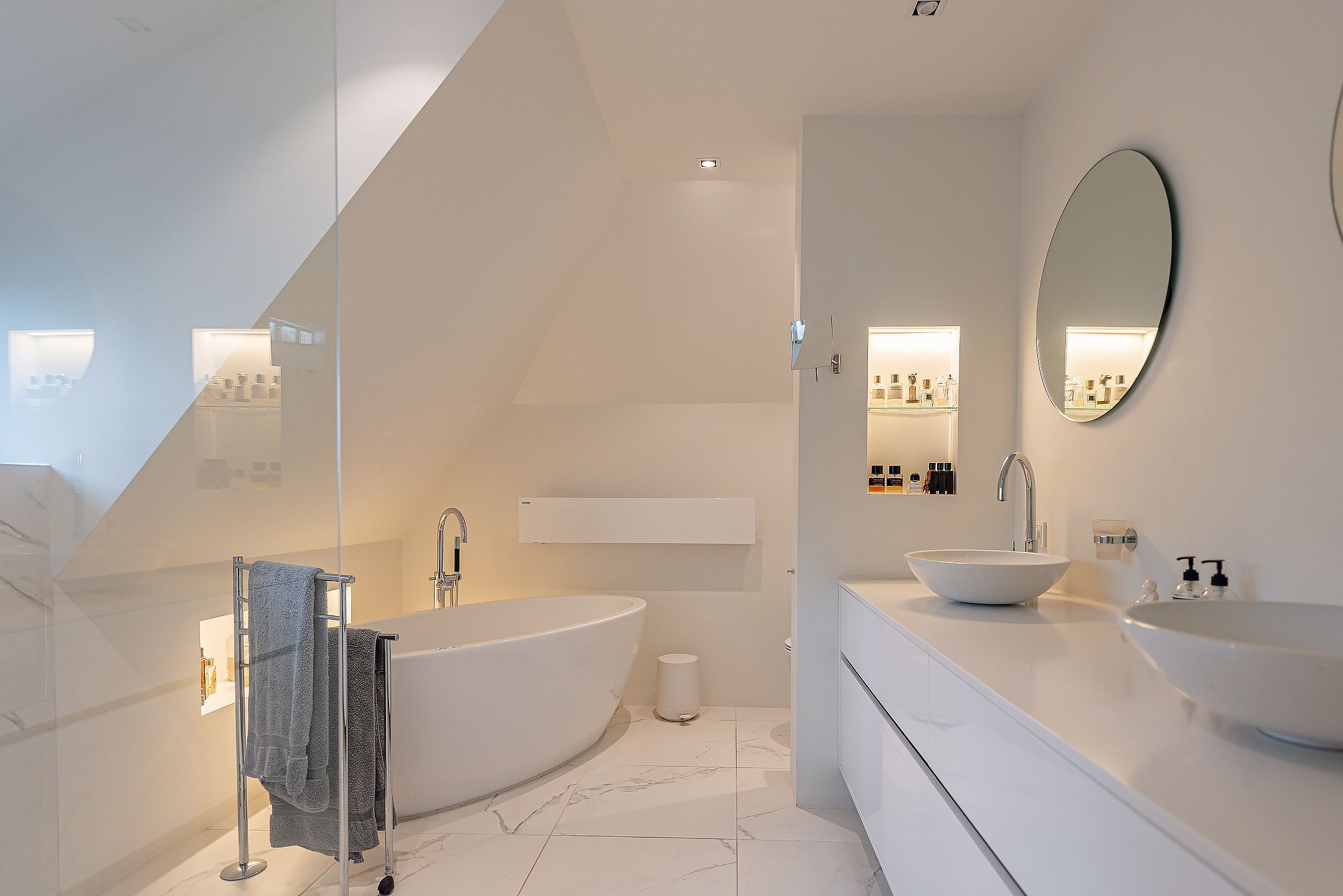 Photo 21 of van Beeverlaan 7