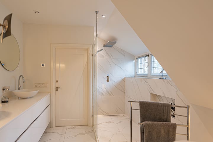 Foto 22 van van Beeverlaan 7