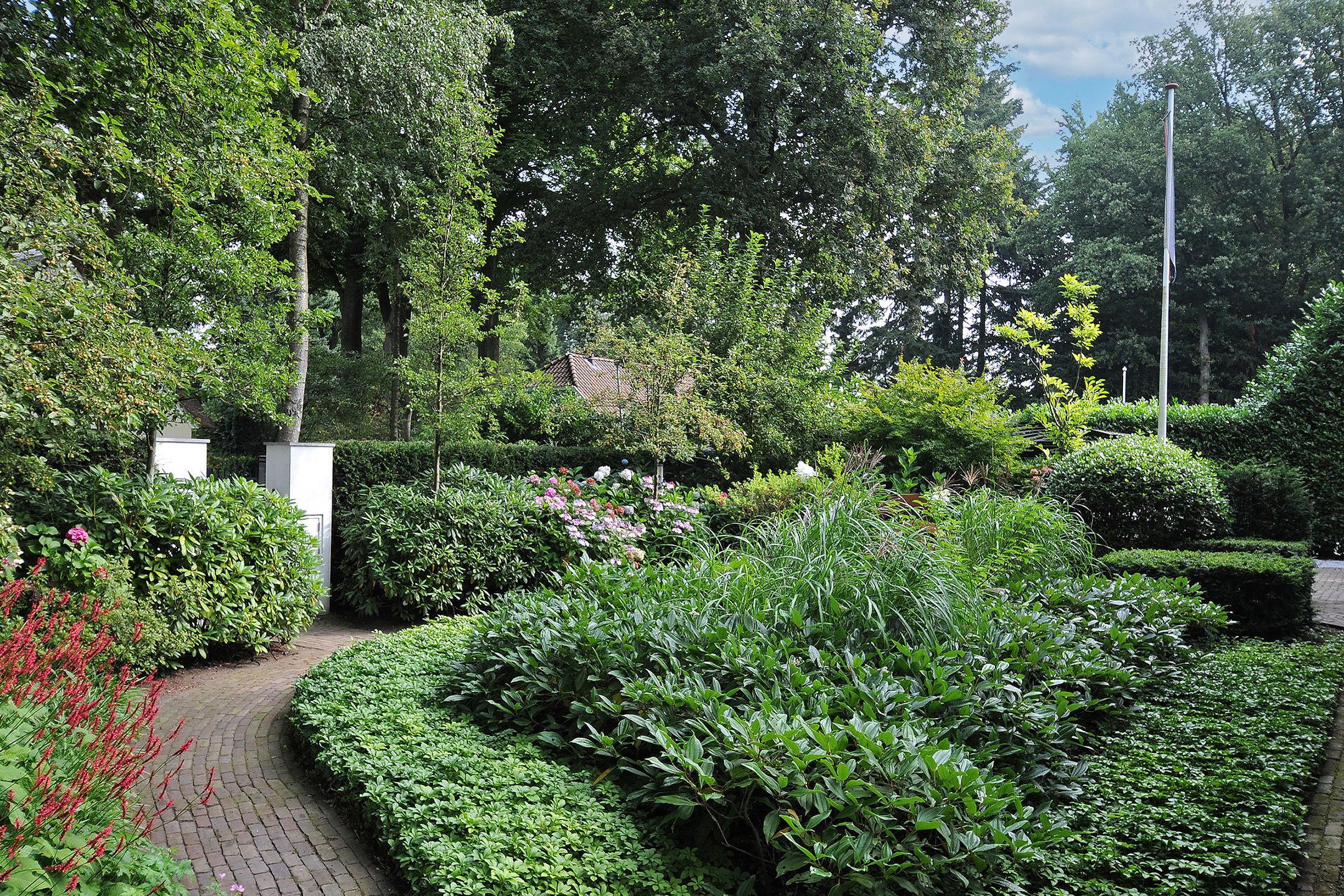 Photo 33 of van Beeverlaan 7