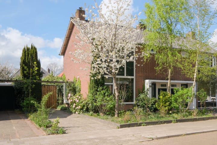 Foto 2 van Horstlaan 38