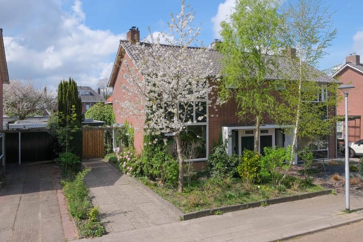 Foto 33 van Horstlaan 38