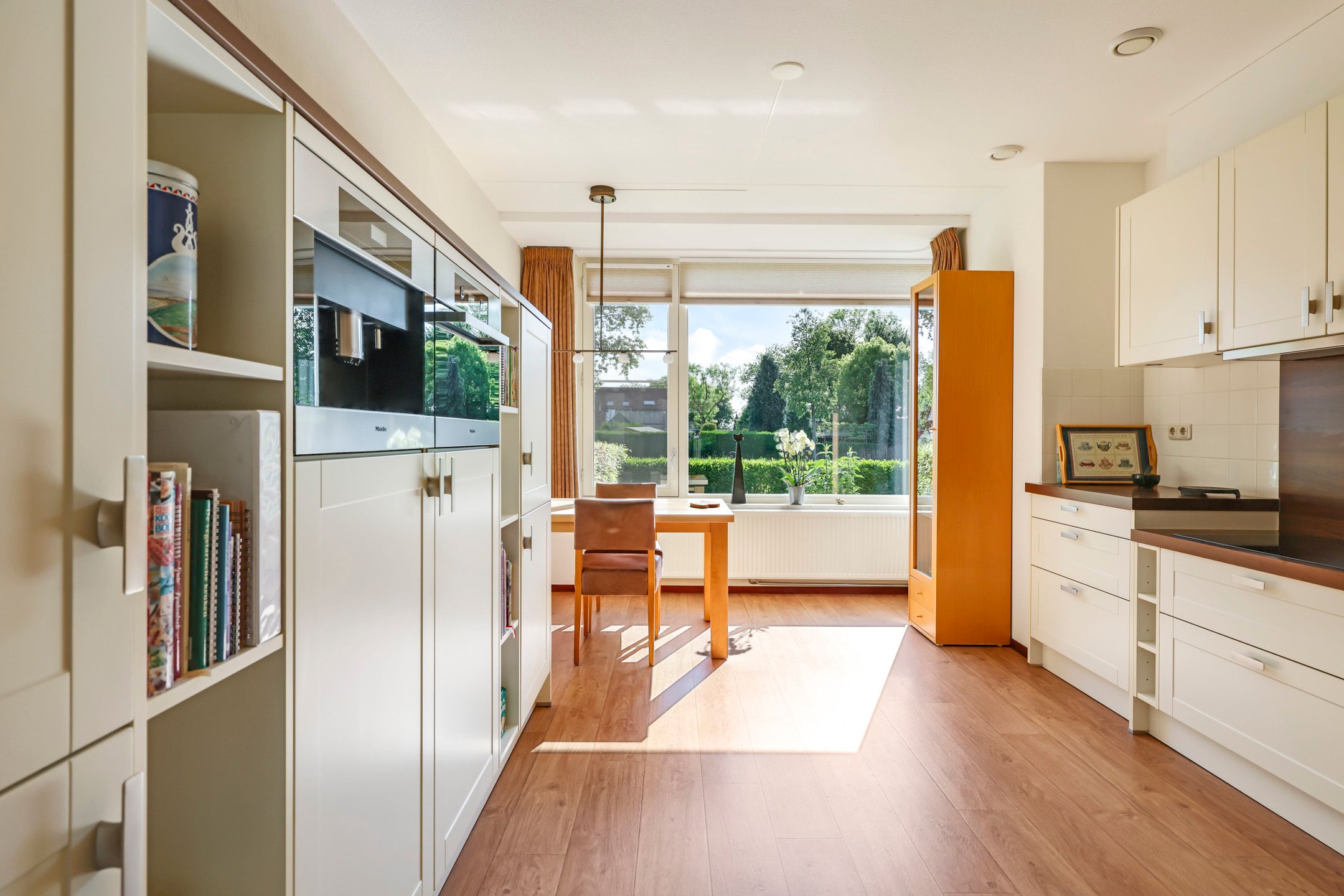 Foto 3 van Paardenbloem 62