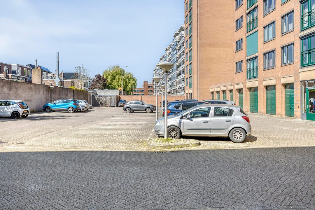 Photo 32 of Veldmaarschalk Montgomerylaan 13