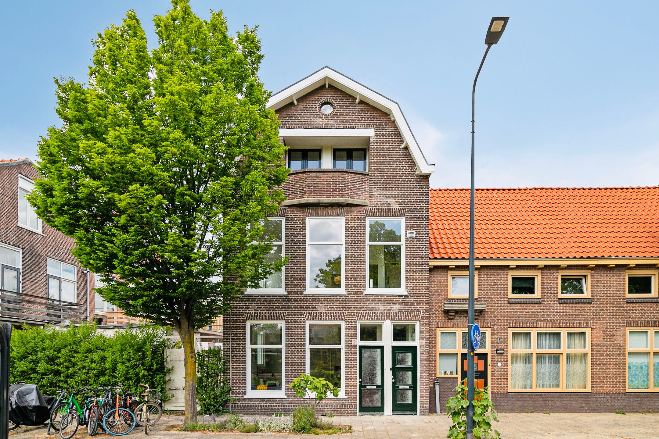 Koninginnelaan 2, Leiden