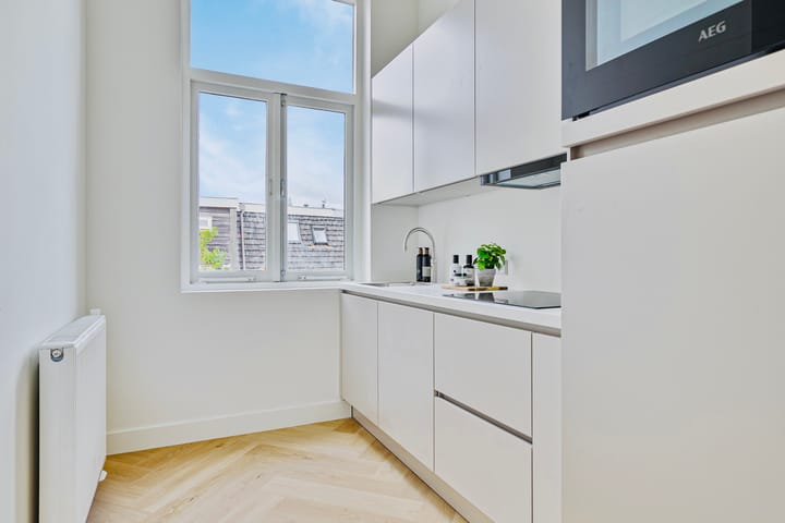 Foto 7 van Koninginnelaan 2-A