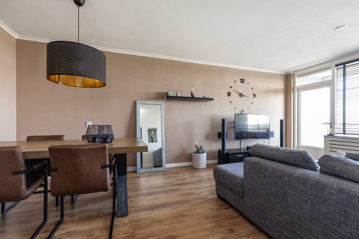 Foto 5 van Roosstraat 156