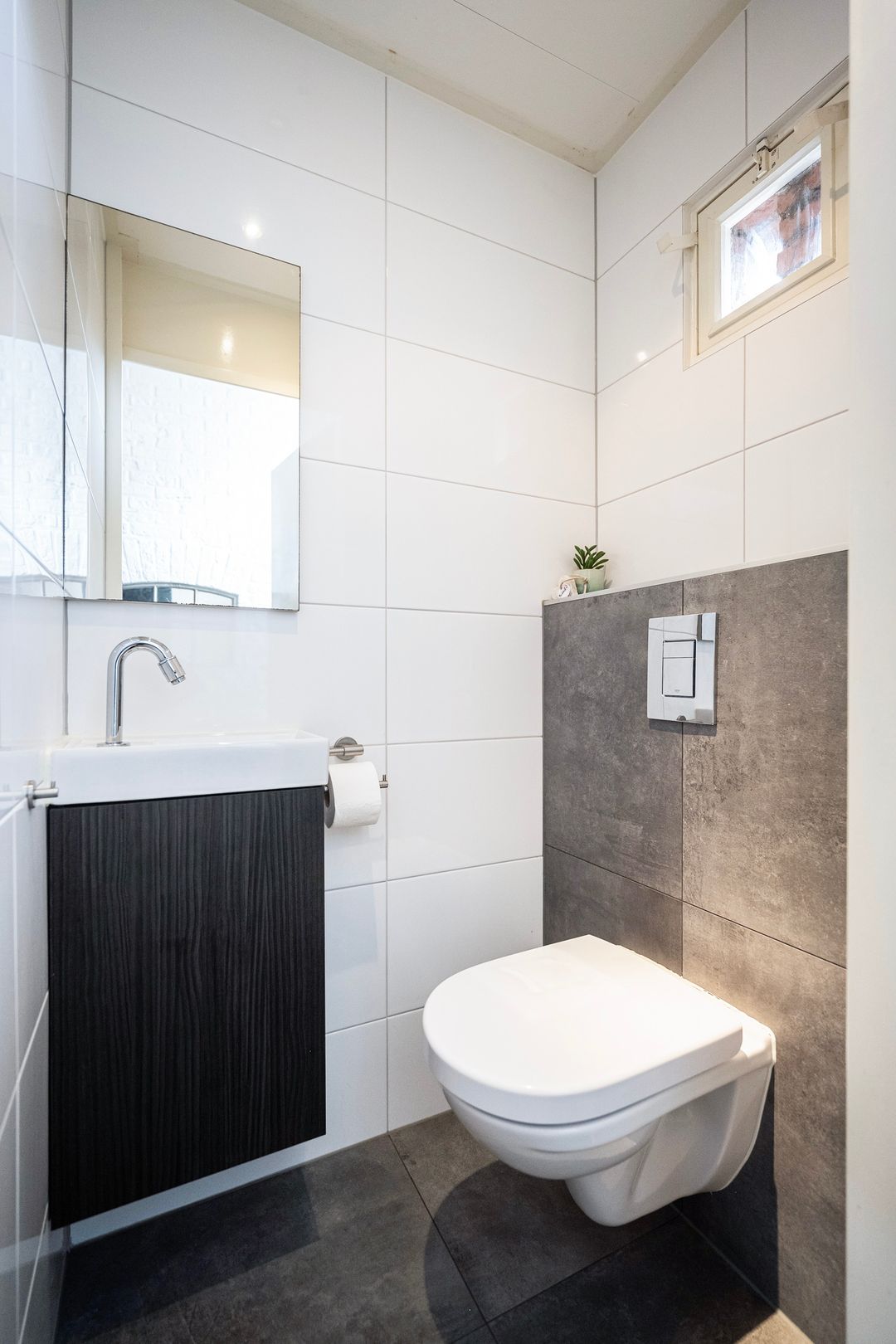 Foto 11 van Dovenetelweg 5