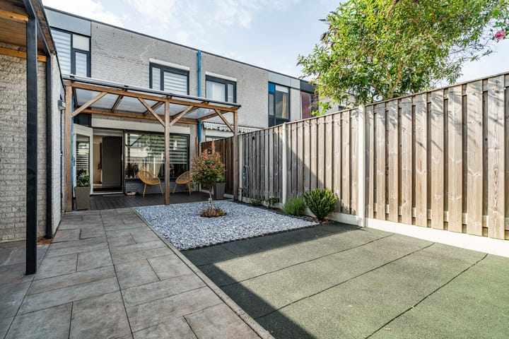 Foto 12 van Wilhelmina van Pruisenlaan 230