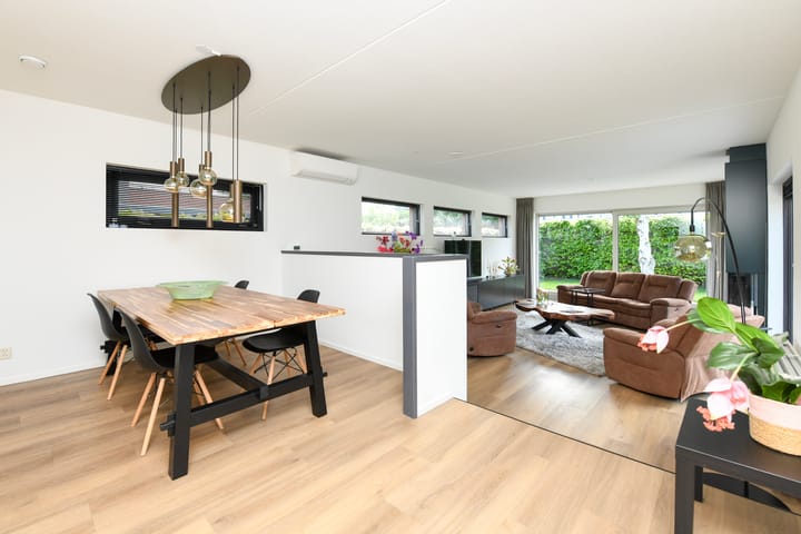 Foto 7 van Aquamarijn 9