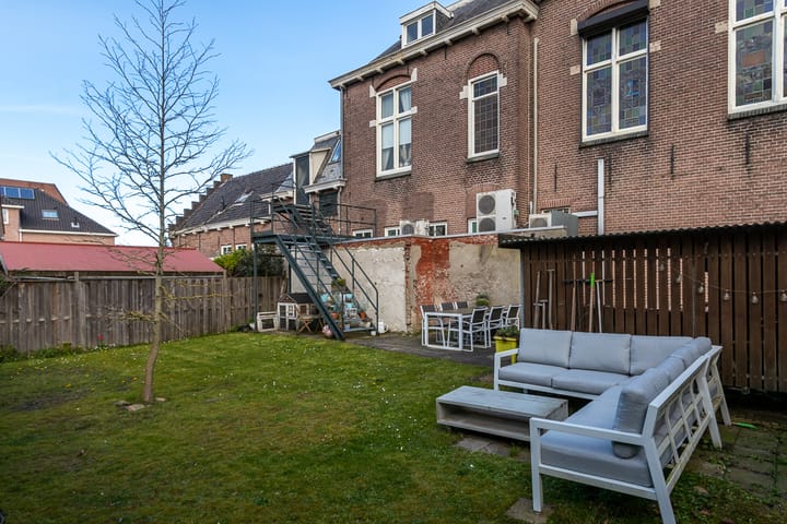 Foto 32 van Hof te Zandeplein 1