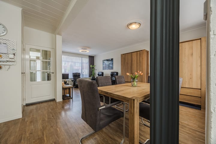 Foto 12 van Willem Barentszstraat 14