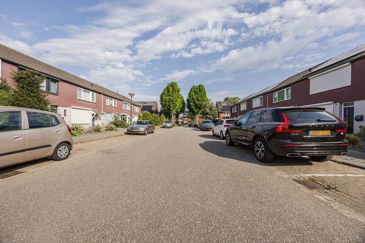 Foto 41 van Willem Barentszstraat 14