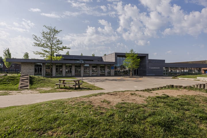 Foto 44 van Willem Barentszstraat 14