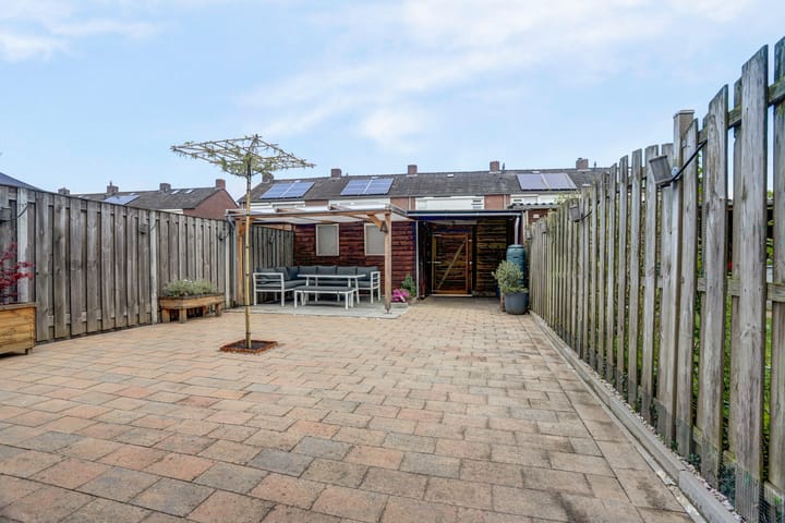 Foto 14 van Lijsterbesstraat 13