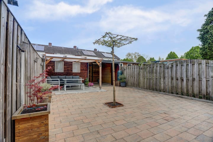 Foto 15 van Lijsterbesstraat 13