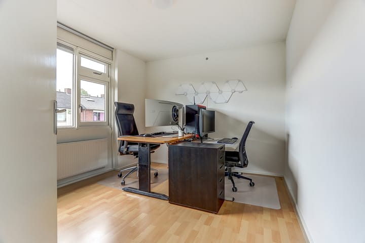 Foto 24 van Lijsterbesstraat 13