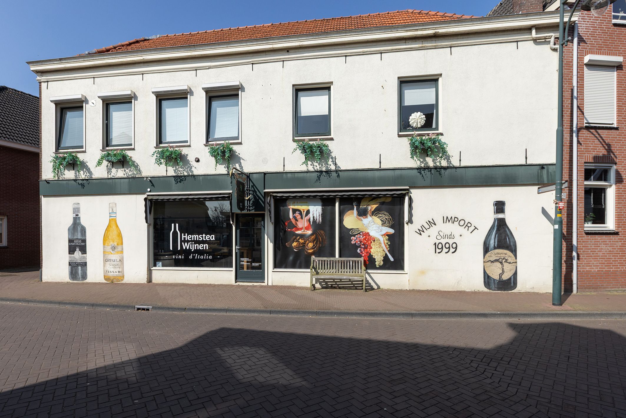 Buying a house in The Netherlands., Nieuwestraat 21