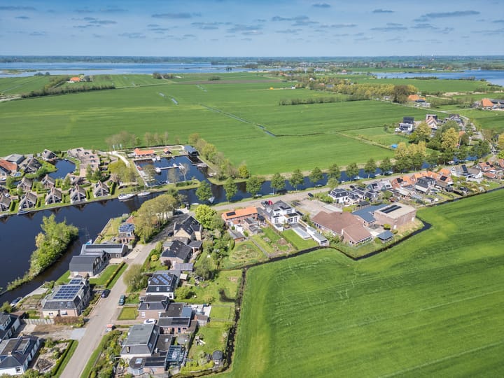 Foto 41 van Buorren 24