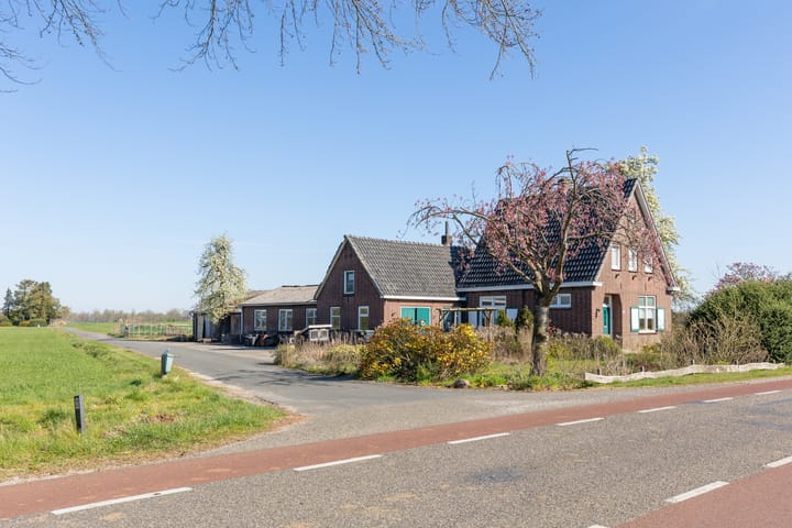 Foto 11 van Caspersstraat 25