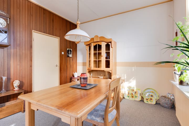 Foto 16 van Caspersstraat 25