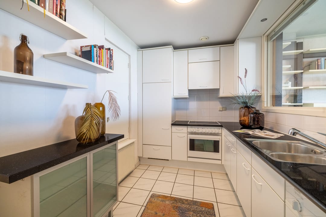 Photo 16 of Oostmaaslaan 884