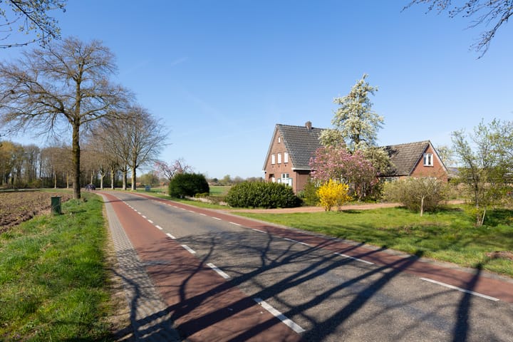 Foto 61 van Caspersstraat 25