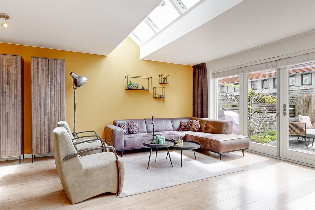 Foto 2 van Renoirhof 32