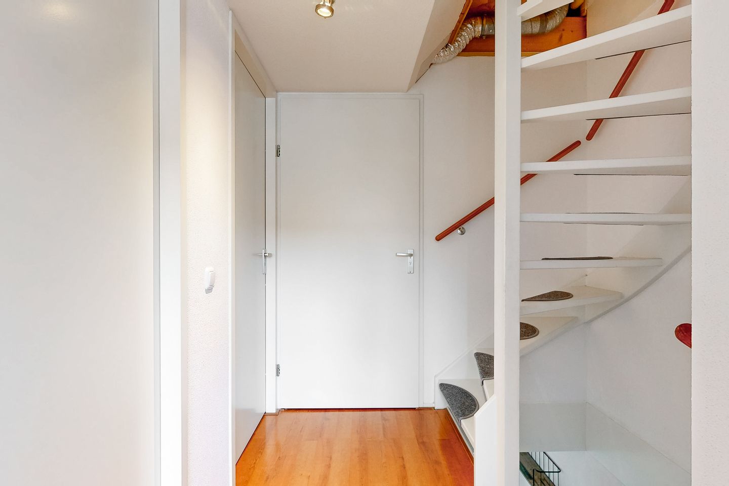 Foto 14 van Renoirhof 32