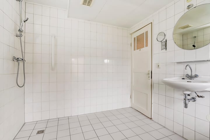 Foto 21 van Deken Cauthalsstraat 1