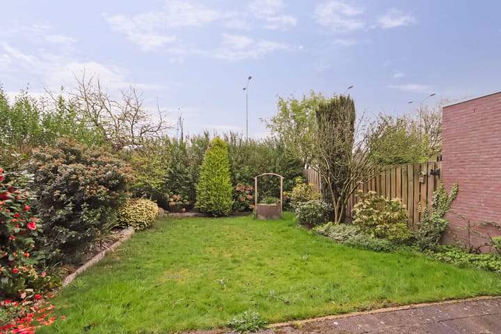 Foto 24 van Deken Cauthalsstraat 1